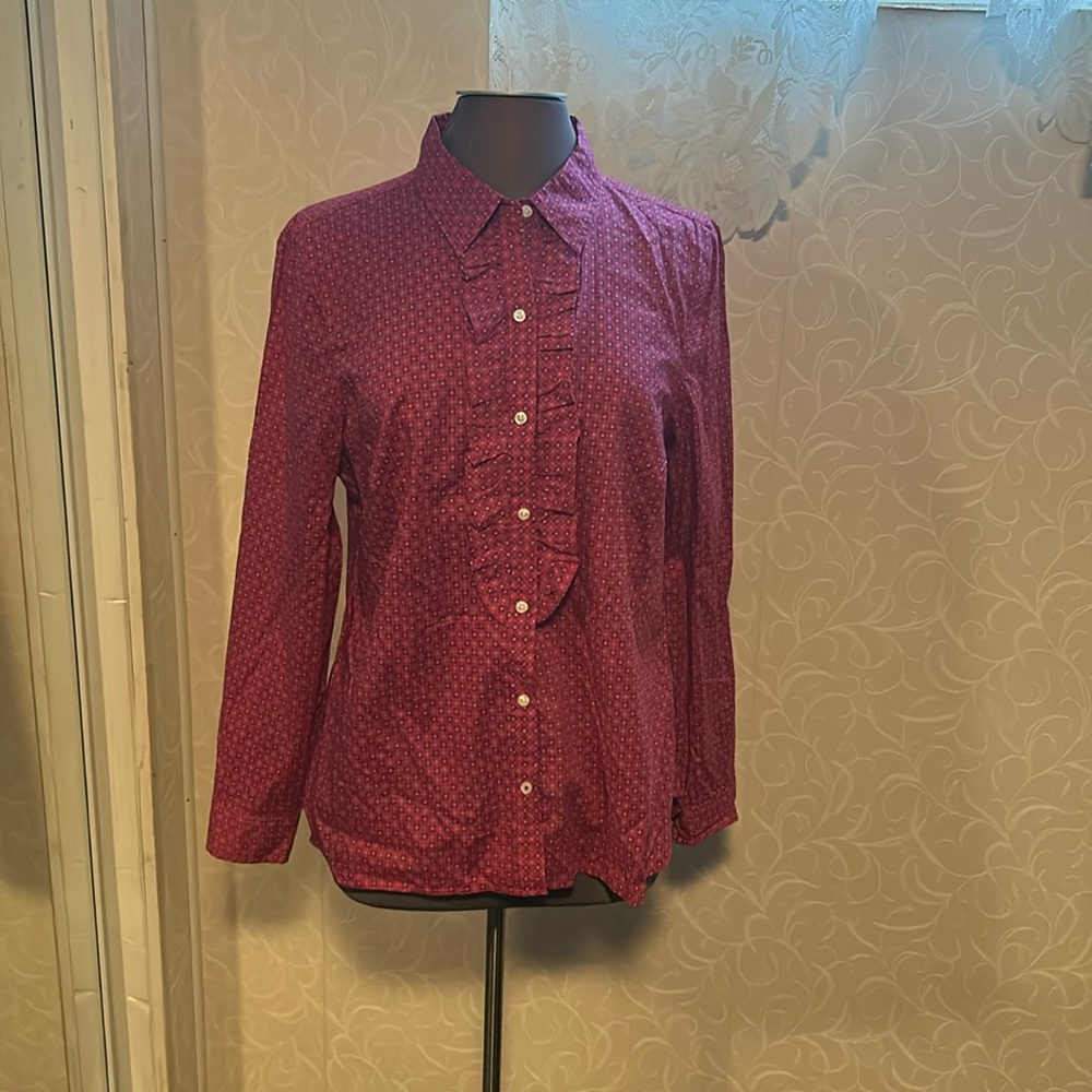 Women’s L. L. beam pink ruffled button down shirt size L